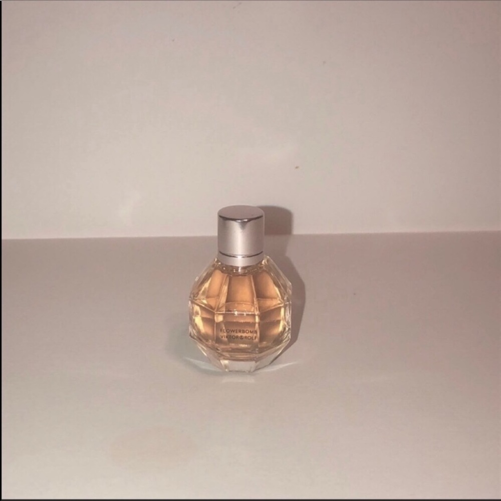 Flowerbomb Mini
